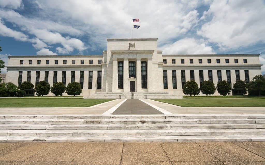 Gold's rebound puts the Fed's hawkish minutes read back in play