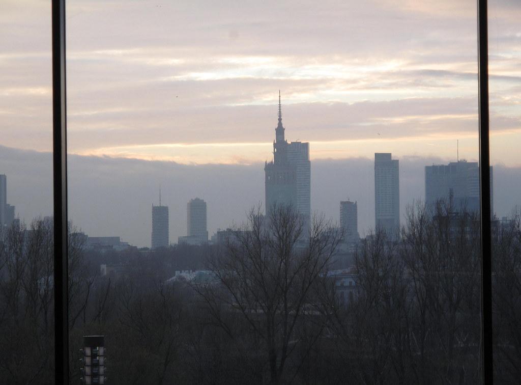 Warsaw banks rally into a CPI print that could reopen the case for cuts